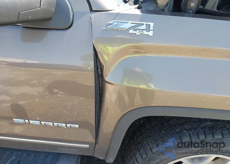 2015 GMC Sierra 1500 Slt z USA, uszkodzony, nr VIN 3GTU2VEC3FG496265